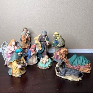 Vintage / Retired 2000's Kirkland Signature Traditions Nativity Set, 10-Piece